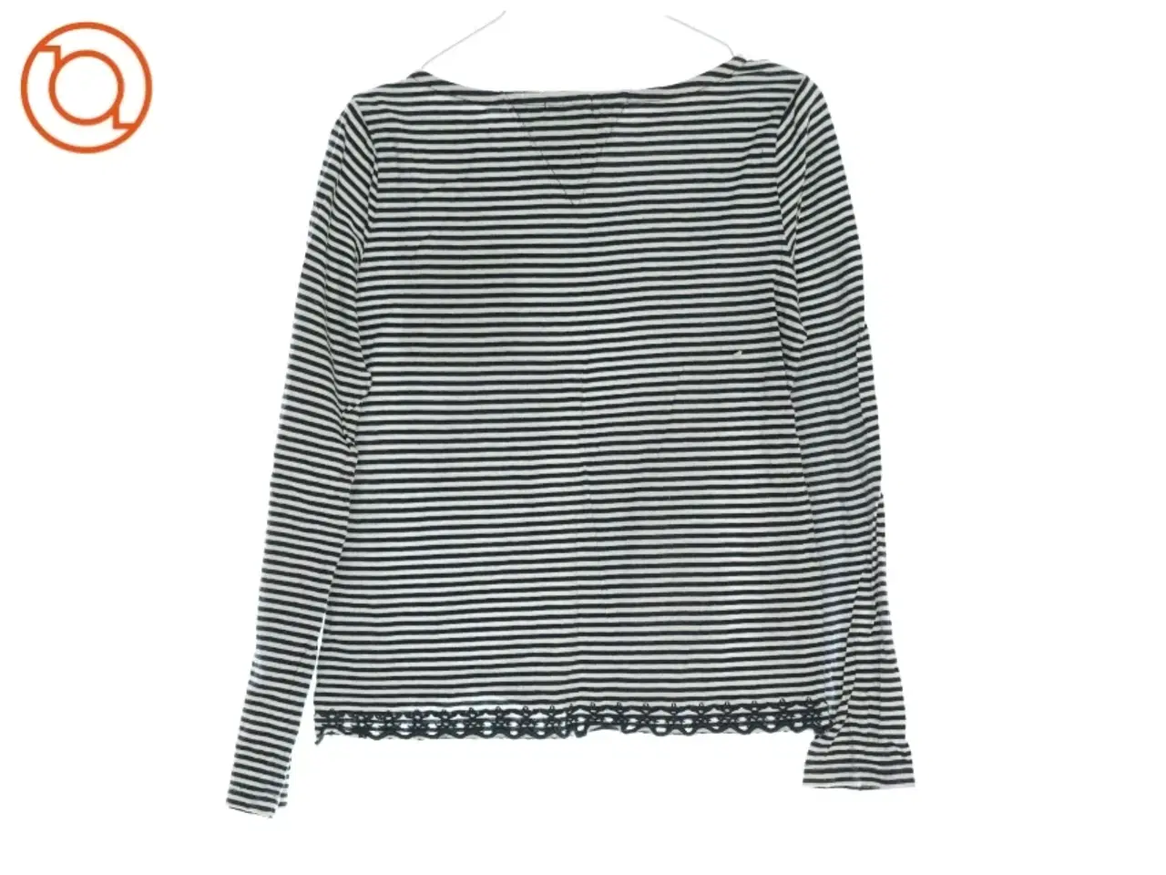 Billede 2 - Bluse fra Tommy Hilfiger (str. 140)