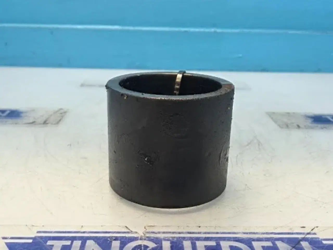 Billede 2 - Case   9240   Afstandsstykke   87280592