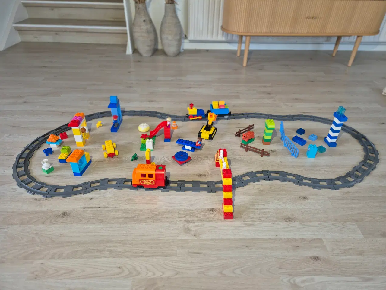 Billede 1 - Duplo Elektrisk Togbane, Kør forbi Dyr, Legeplads 