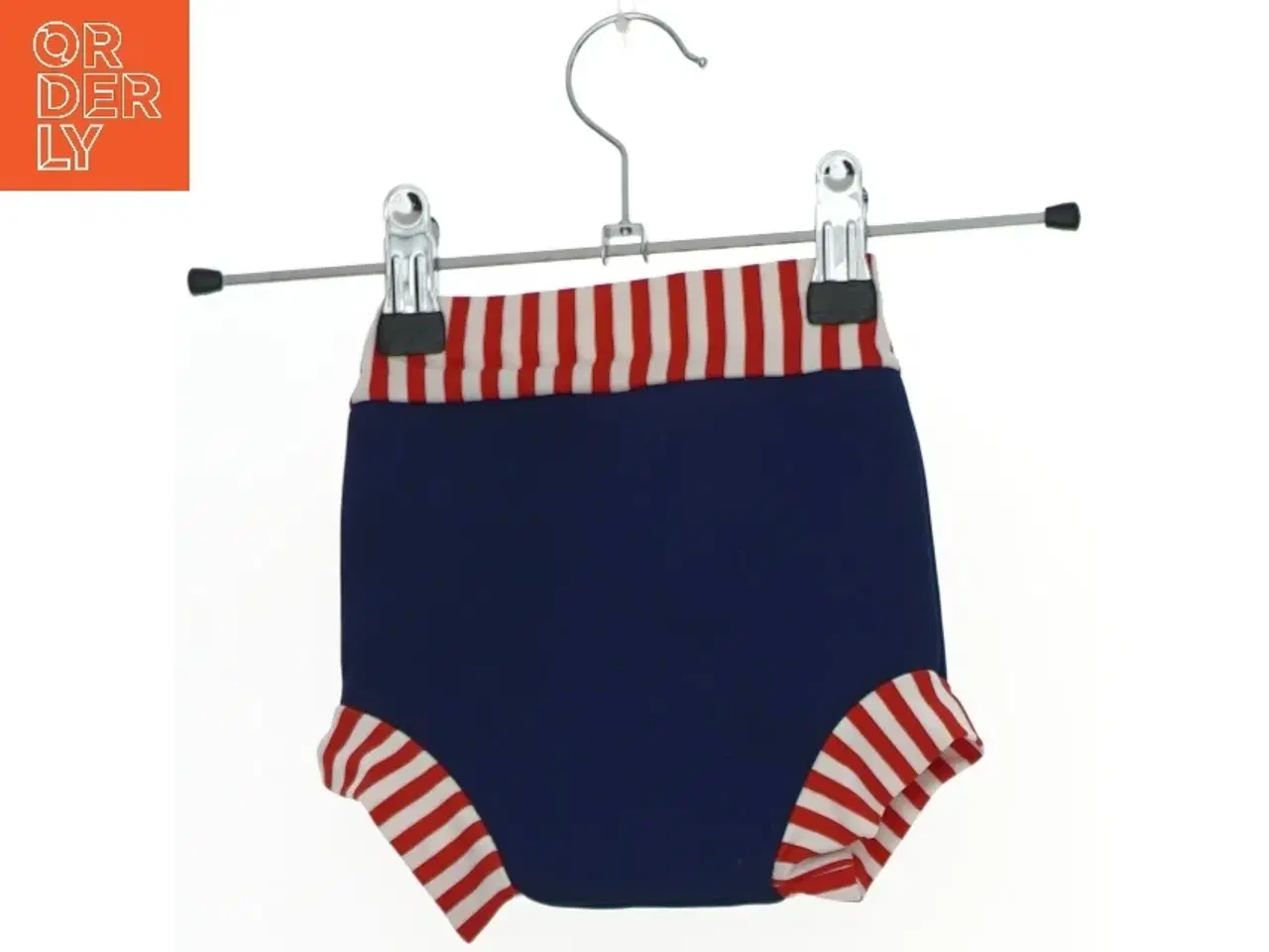 Billede 2 - Svømmeble med røde og hvide striber fra splash about (str. 86)