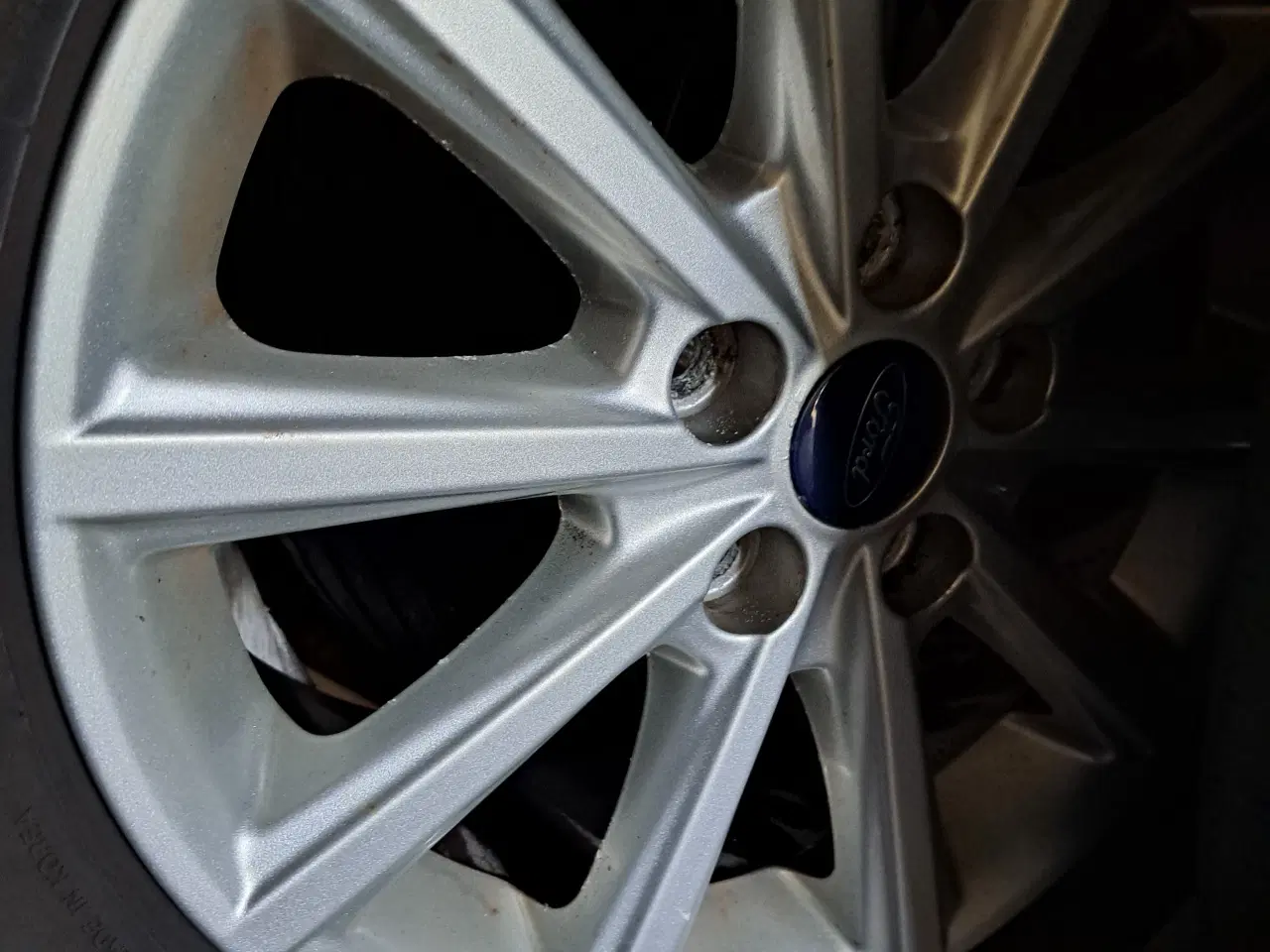 Billede 4 - Alufælge til Ford Gran C Max 