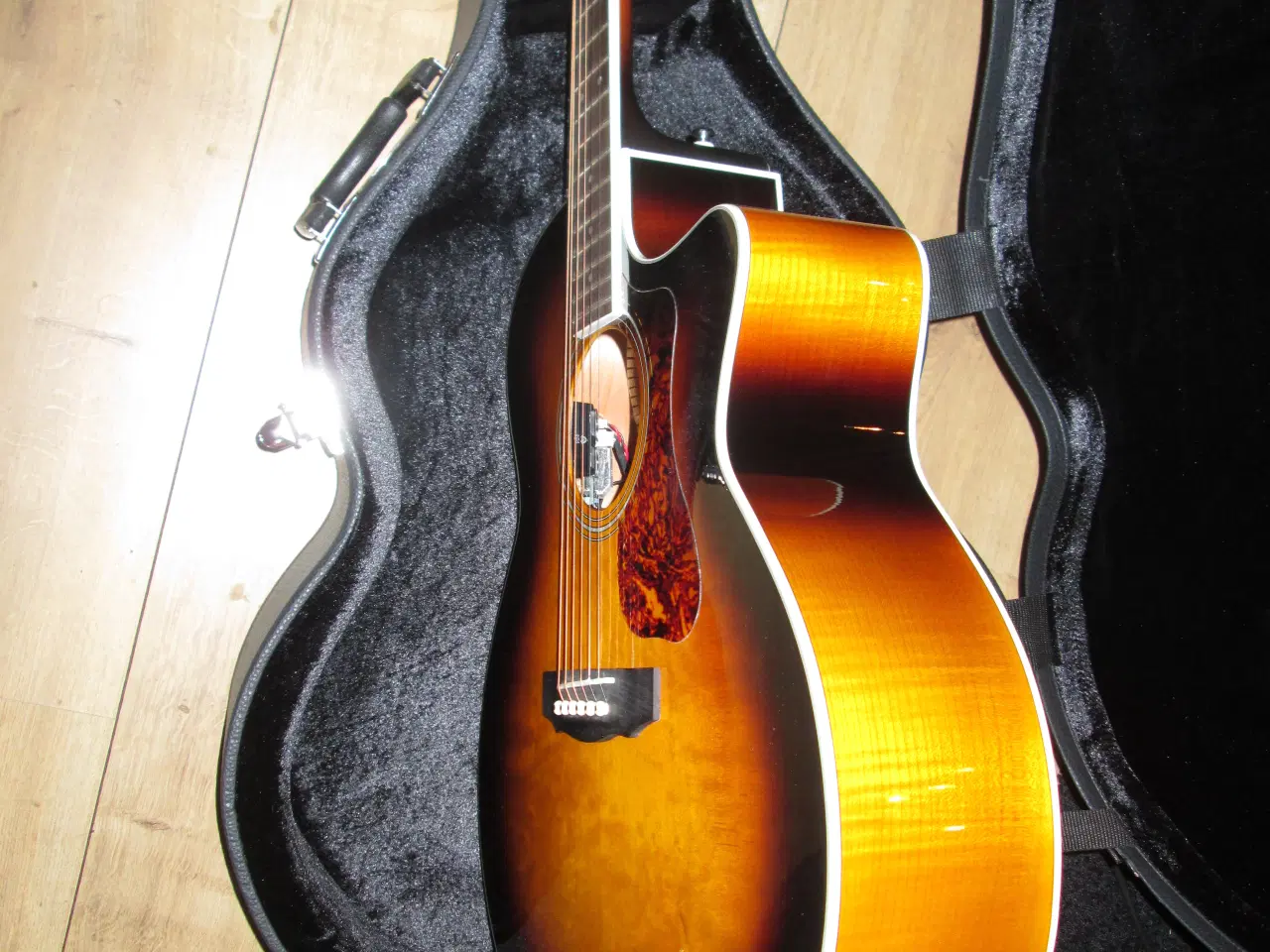 Billede 8 - Guitar Guild  F 250 CE Deluxe