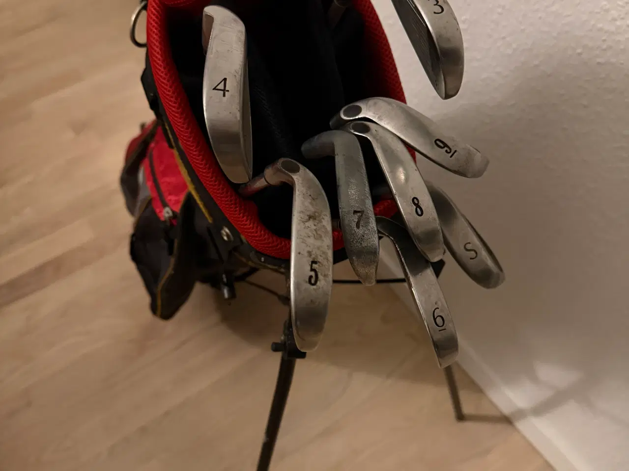 Billede 3 - Golfbag + begynder jernsæt