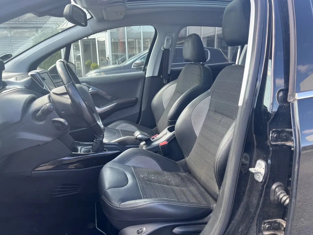 Billede 10 - Peugeot 2008 1,6 BlueHDi 100 Allure Sky