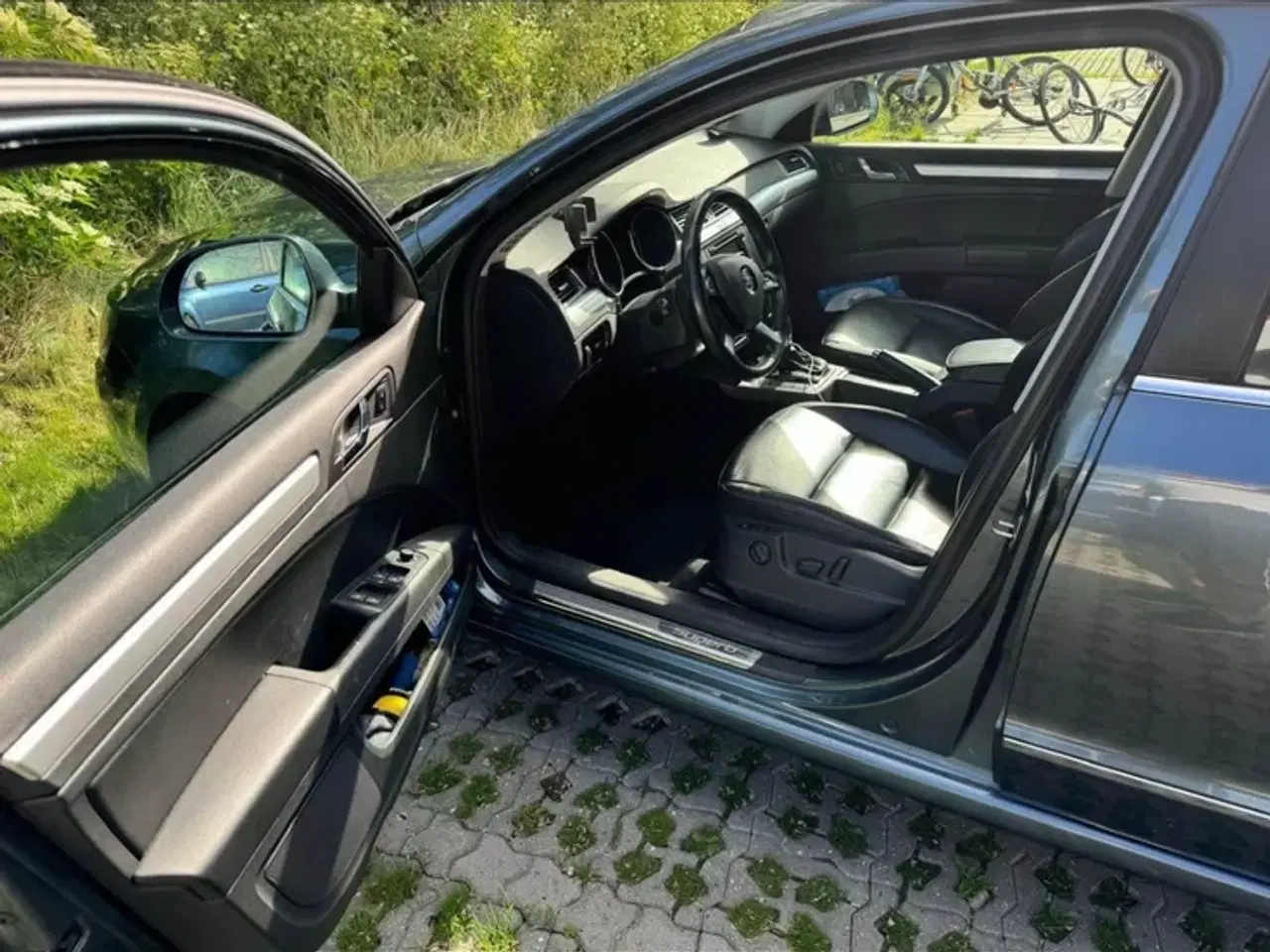 Billede 5 - Skoda Superb 2,0 TDi 140 Elegance Combi DSG