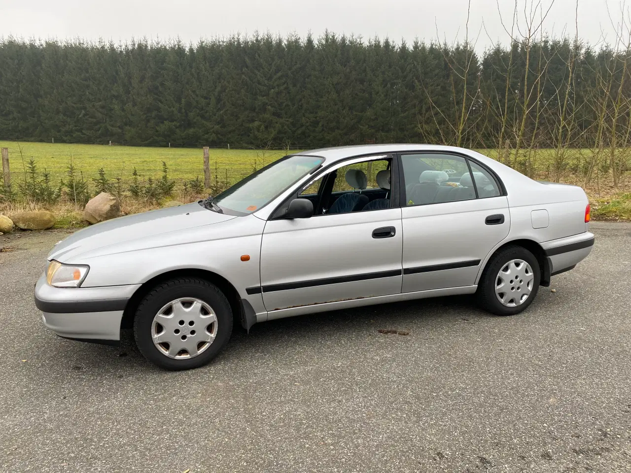 Billede 1 - Toyota Carina E 2,0 