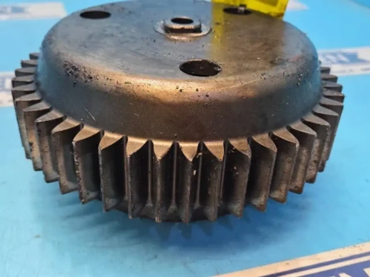 Billede 10 - John Deere 6125HZ001 Oliepumpe RE502752