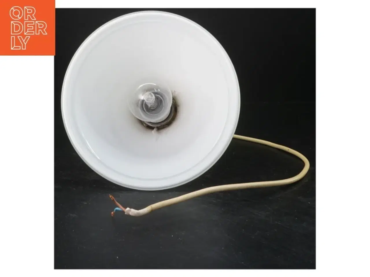 Billede 2 - Hvid pendellampe (str. 22x21 cm)