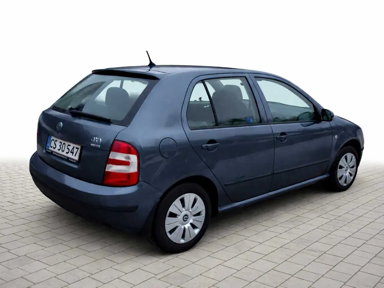 Billede 4 - Billig driftsikkerbil 