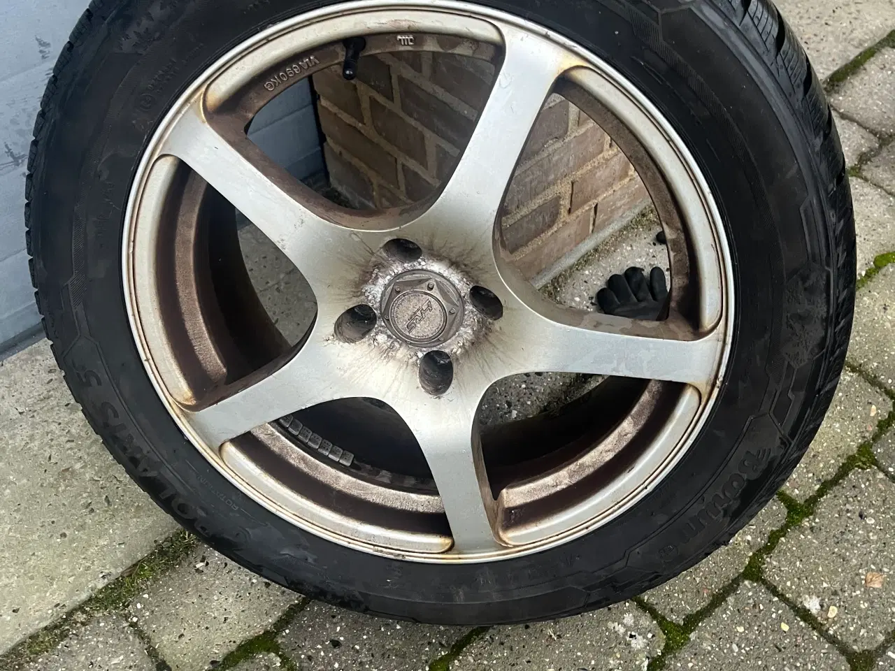 Billede 1 - Vinterdæk sælges