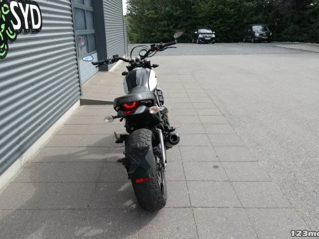 Billede 4 - Ducati Scrambler Icon Dark MC-SYD       BYTTER GERNE