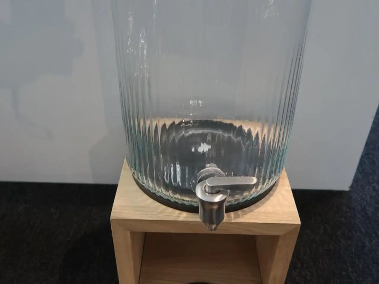 Billede 2 - Saftdispenser