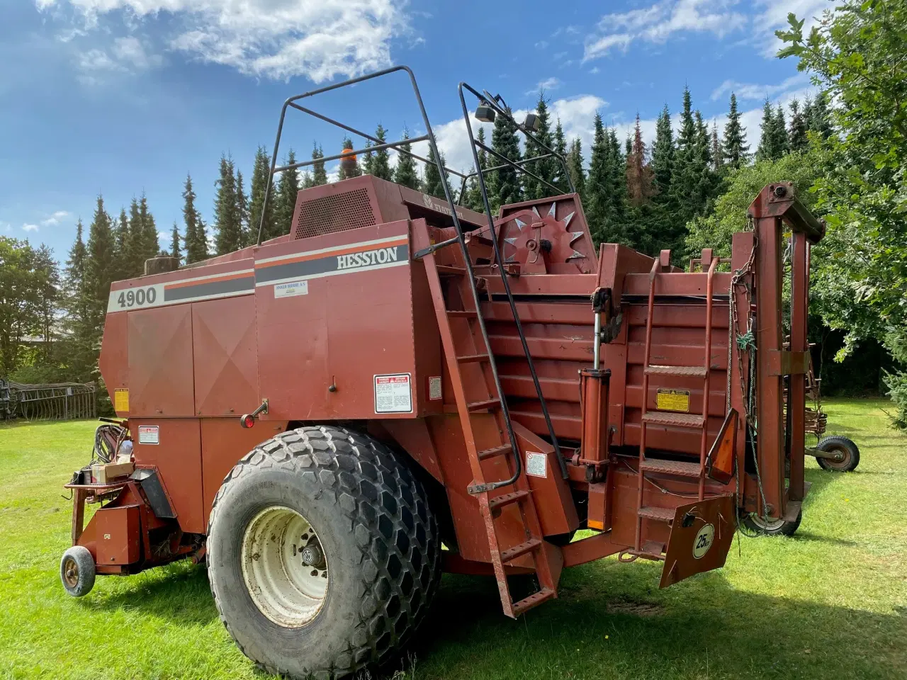 Billede 4 - Hesston 4900 Presser
