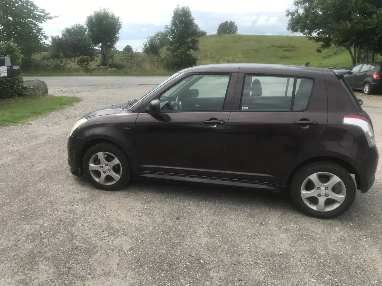 Billede 4 - Ny synet Suzuki Swift  1,3  4x4 Benzin    Km kun 2