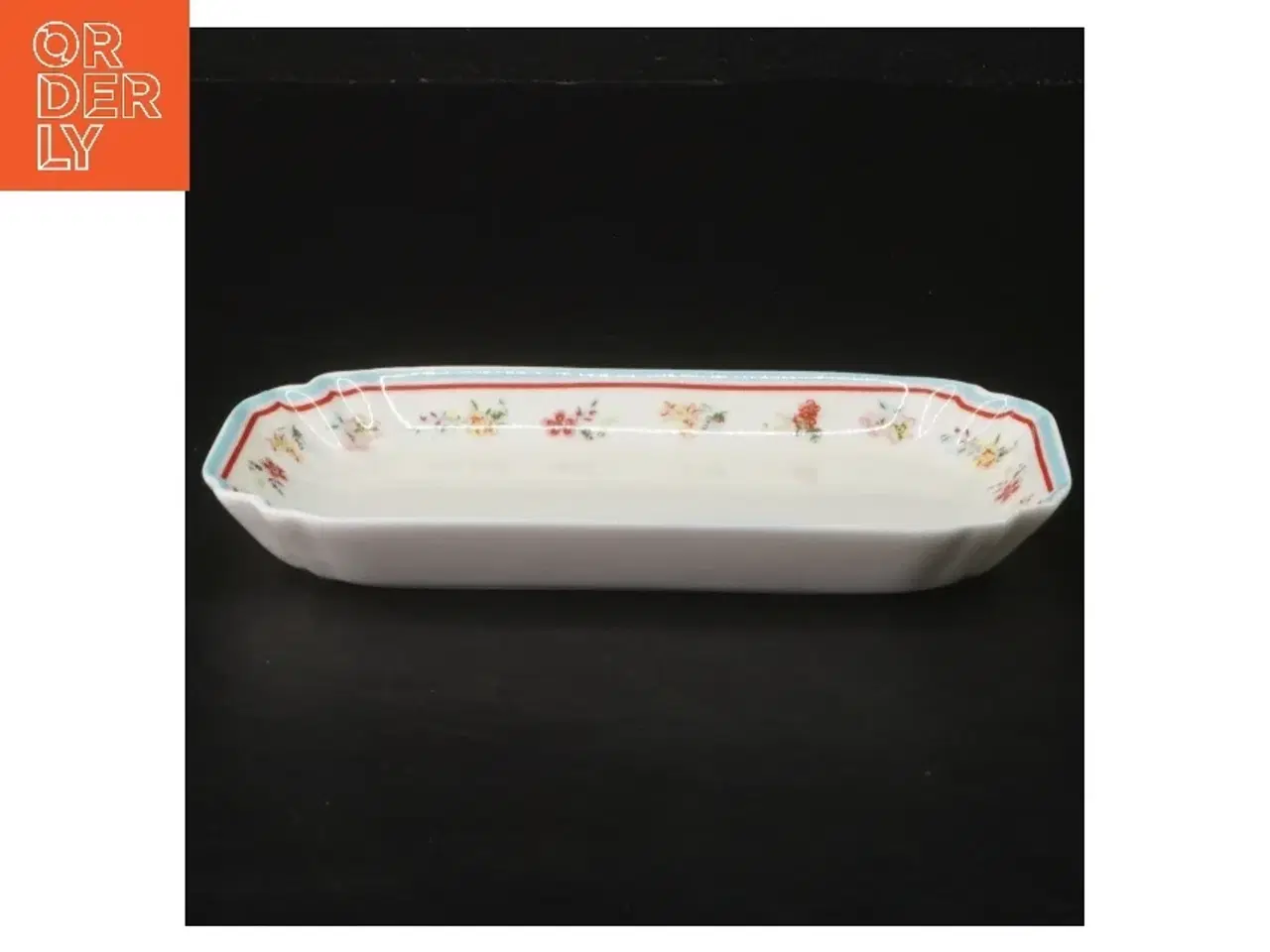 Billede 2 - Rektangulært porcelænsfad med blomster fra Greengate (str. 15x9 cm)