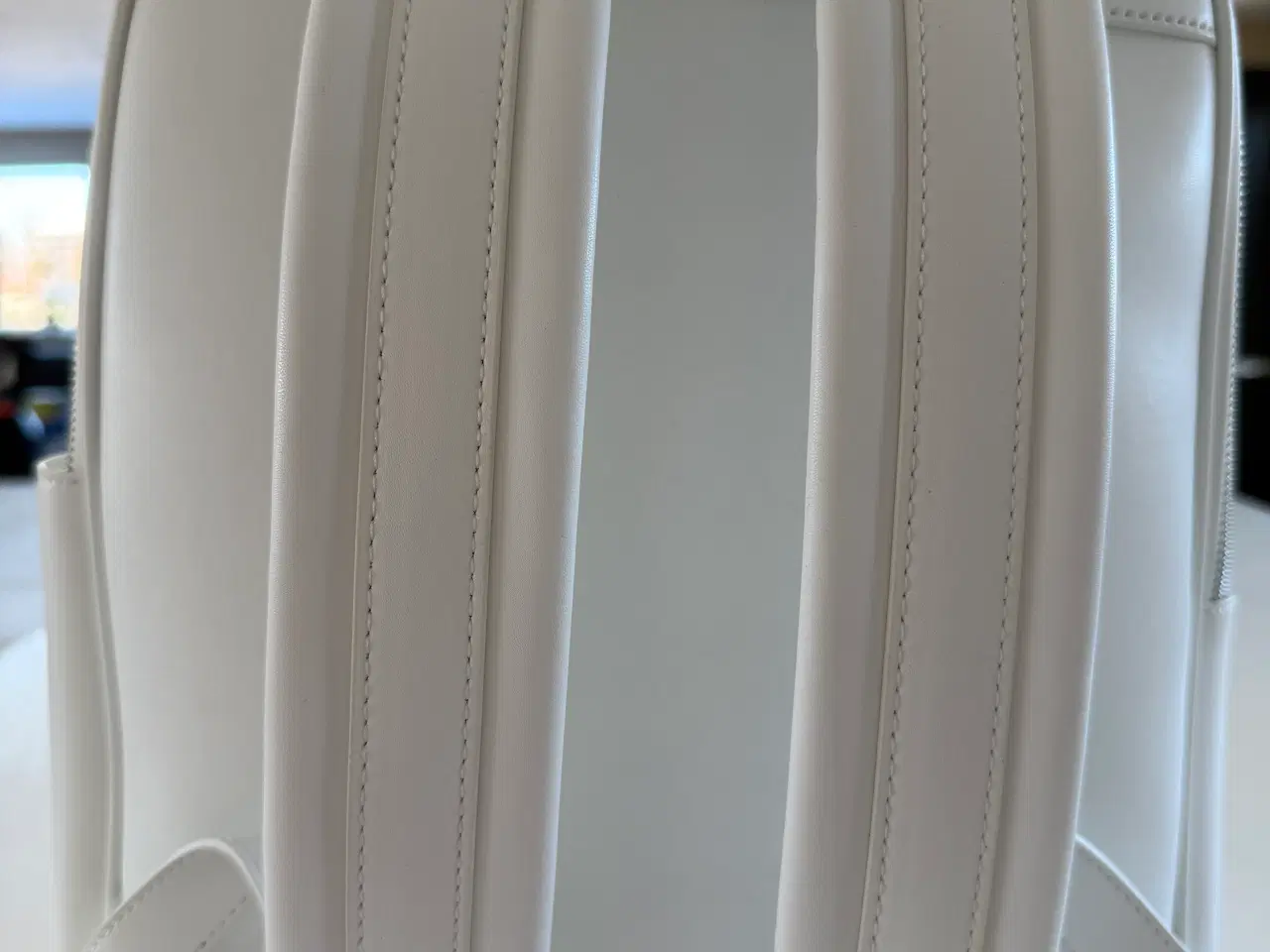 Billede 3 - Tesla Rygsæk Hvid Stormodel