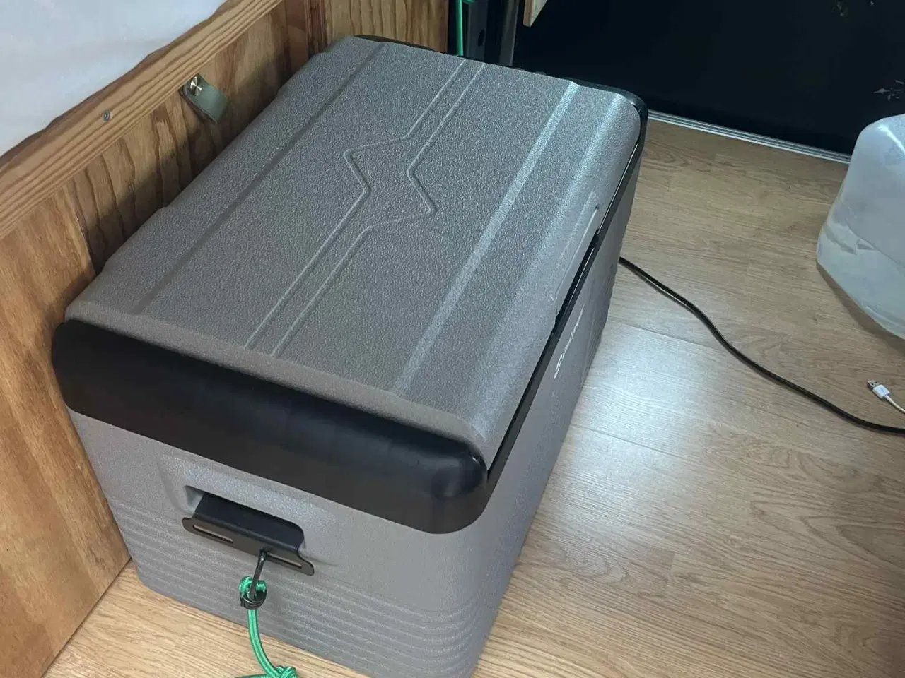 Billede 9 - SKØN CAMPERVAN TIL SLAG