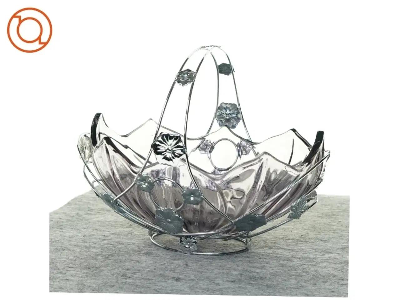 Billede 3 - Ornamenteret Sølv kurv med lillatonet glasskål (str. 26 x 16 cm)