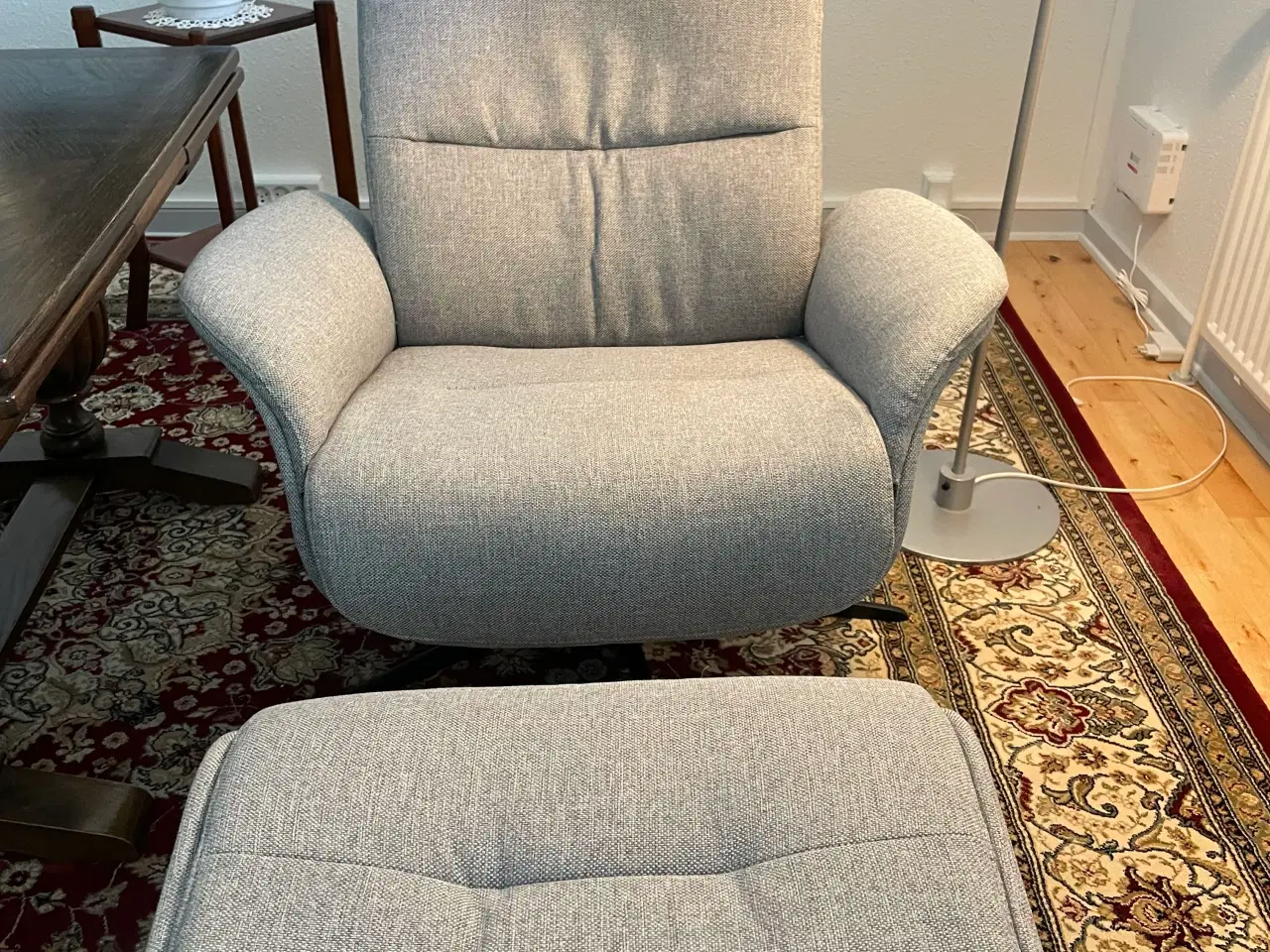 Billede 1 - Otium stol med fodskammel