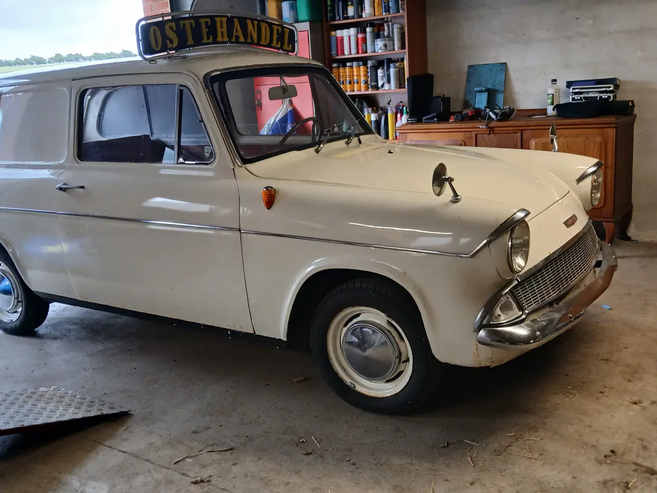 Billede 5 - Ford Anglia 106e Estate Combi 