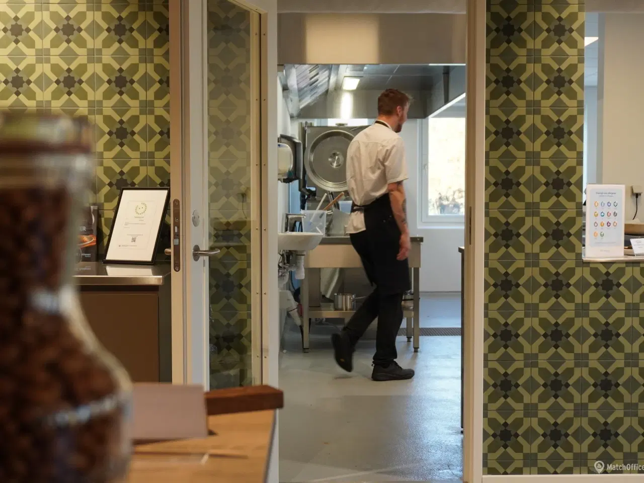 Billede 6 - Lager med central placering i Lyngby