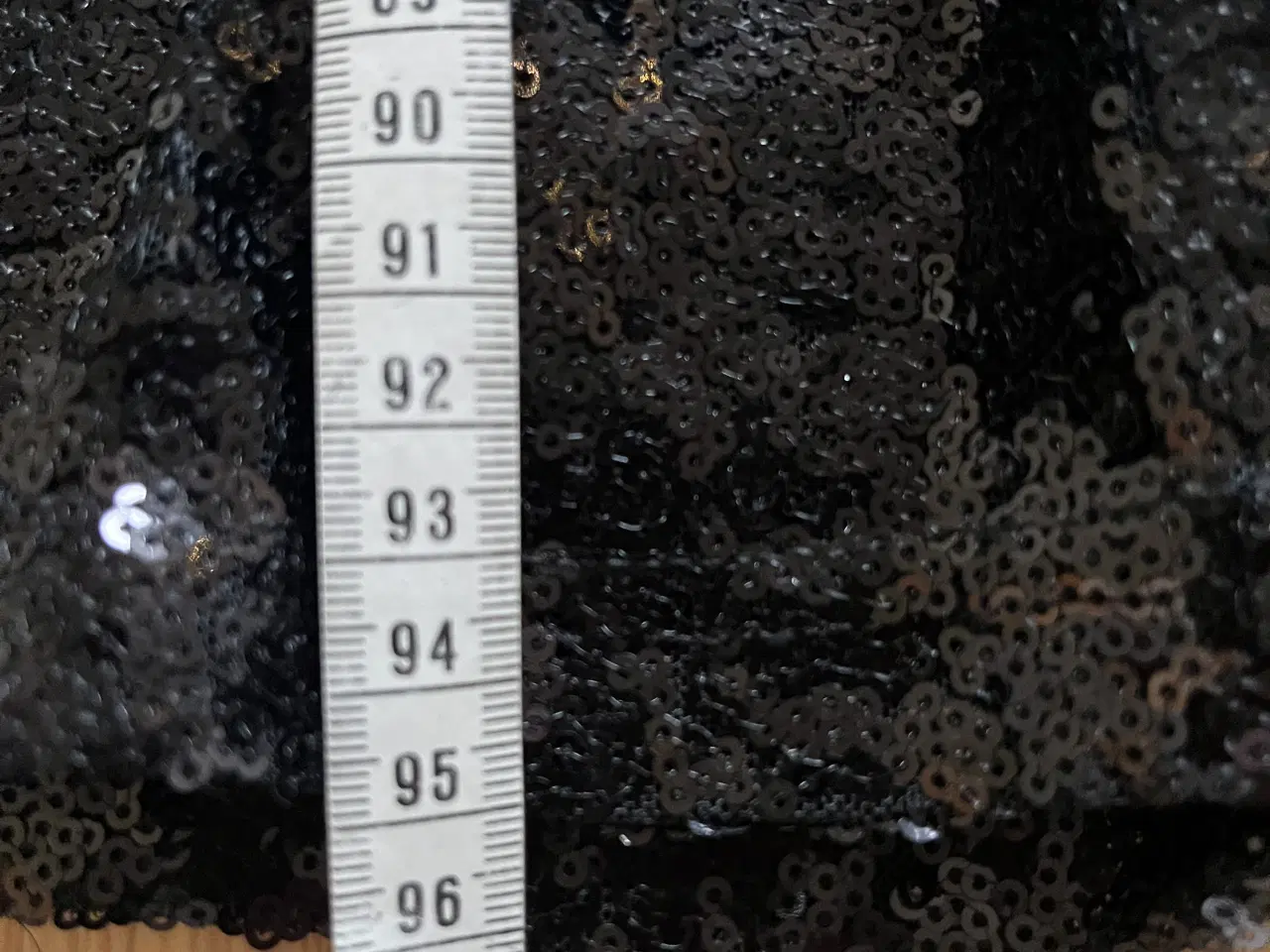 Billede 7 - Smuk paillet kjole