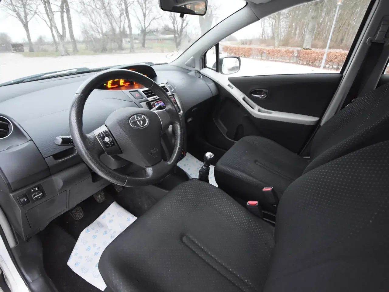 Billede 8 - toyota yaris 1,3 benzin 2010 NYSYNET