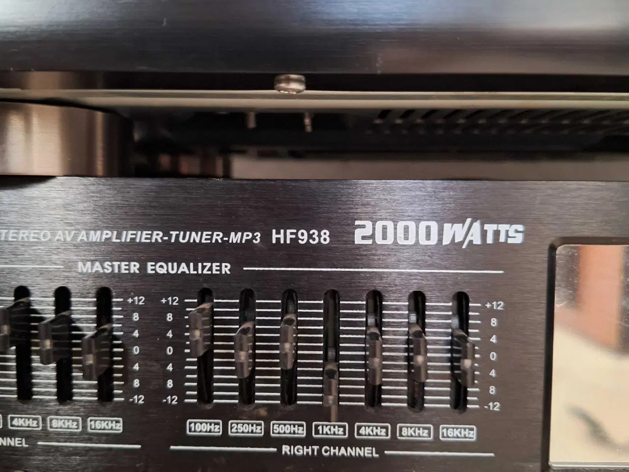 Billede 3 - 2 forstærkere (800kr)