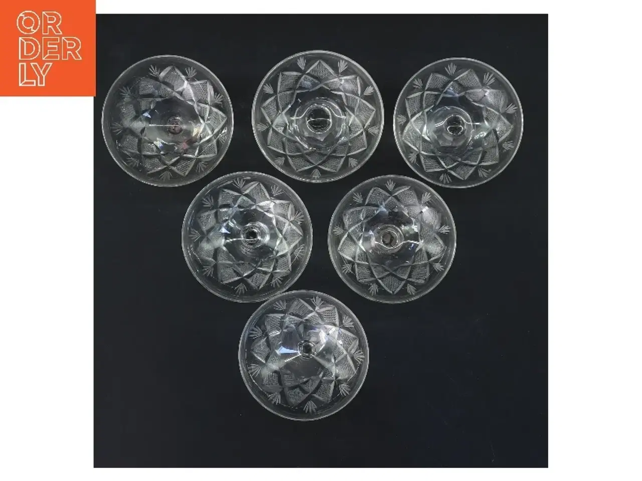 Billede 2 - Seks Wien Antik glas med mønster (str. 6 stk Ø 7,5 cm længde 8,5 cm)