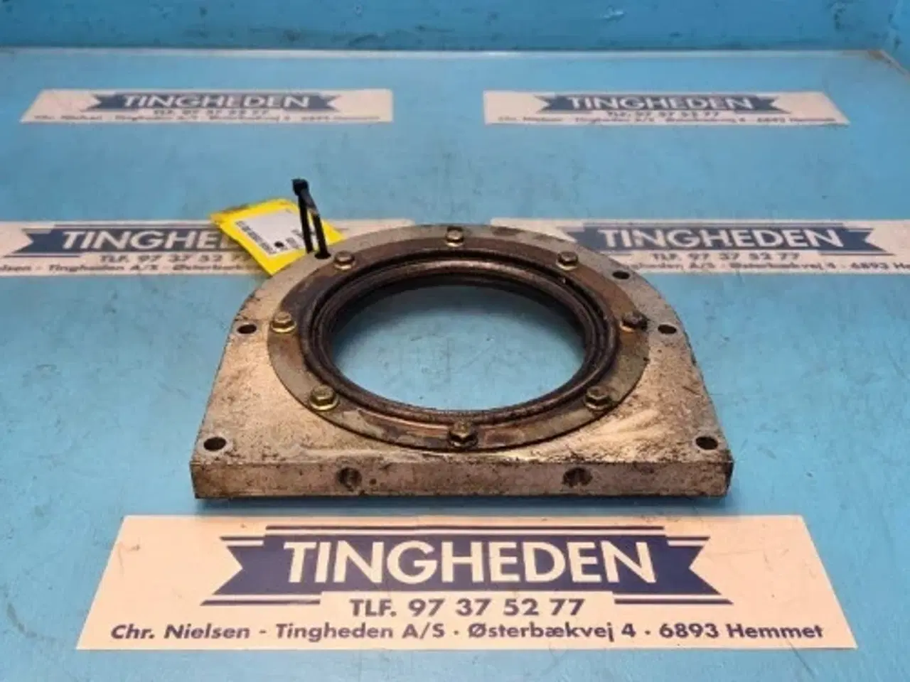 Billede 1 - John Deere 6125HZ001 Olietætningshus R116338