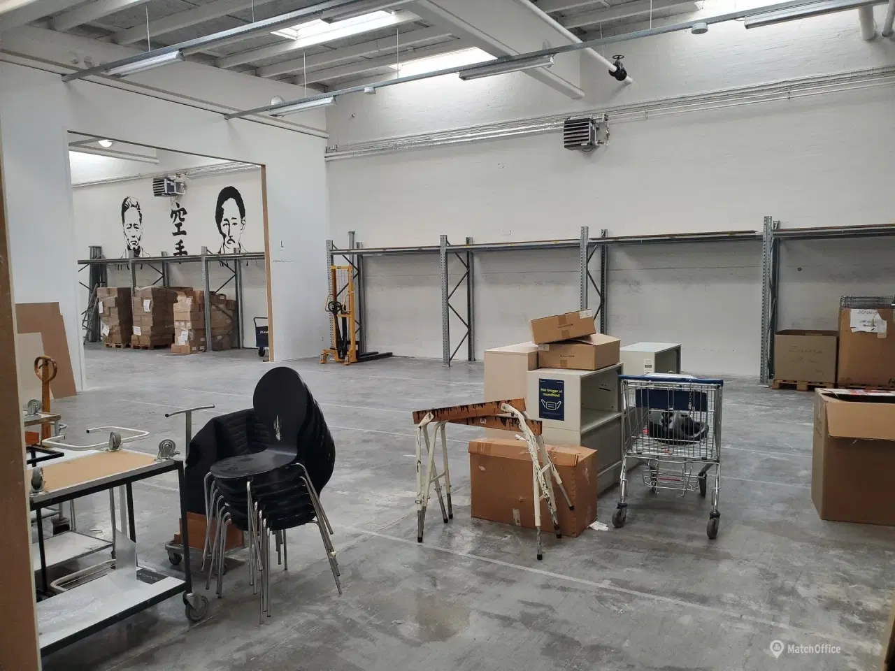 Billede 10 - Centralt beliggende højloftet lager i Køge tæt ved motorvejsafkørsel 32