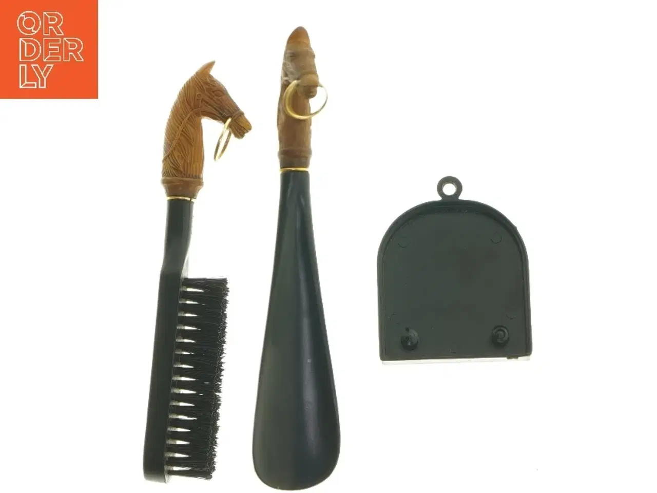 Billede 2 - Skobørstesæt med hestehoveder (str. 22 cm)