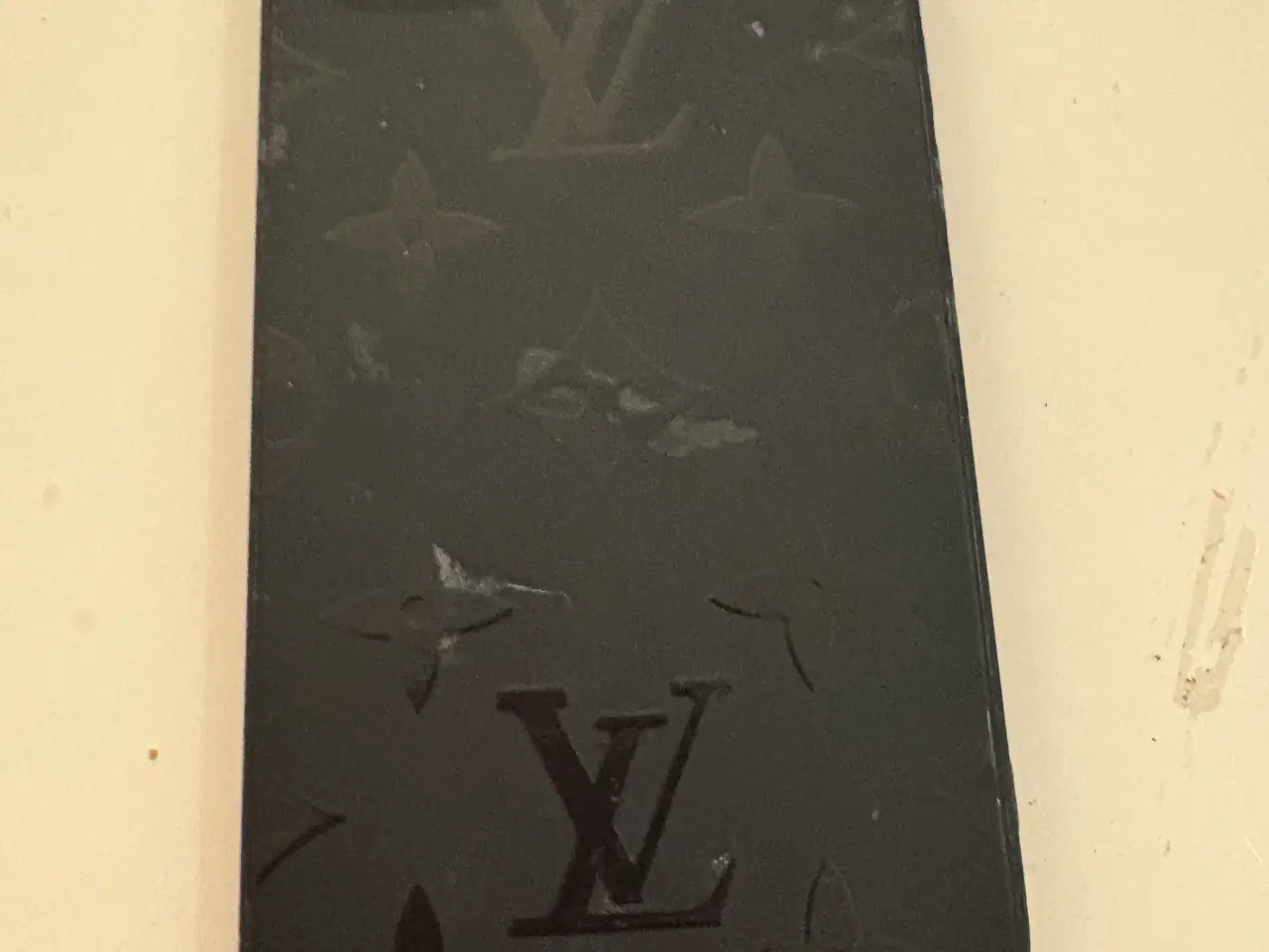 Billede 1 - Sort Louis Vuitton cover