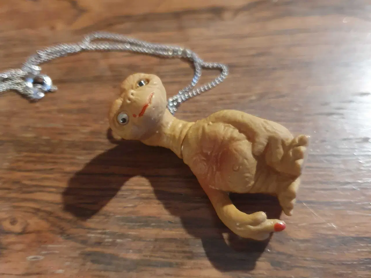 Billede 4 - E.T. figur i halskæde