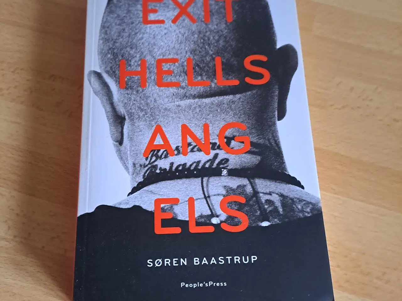 Billede 5 - Rocker bøger m.fl. sælges.