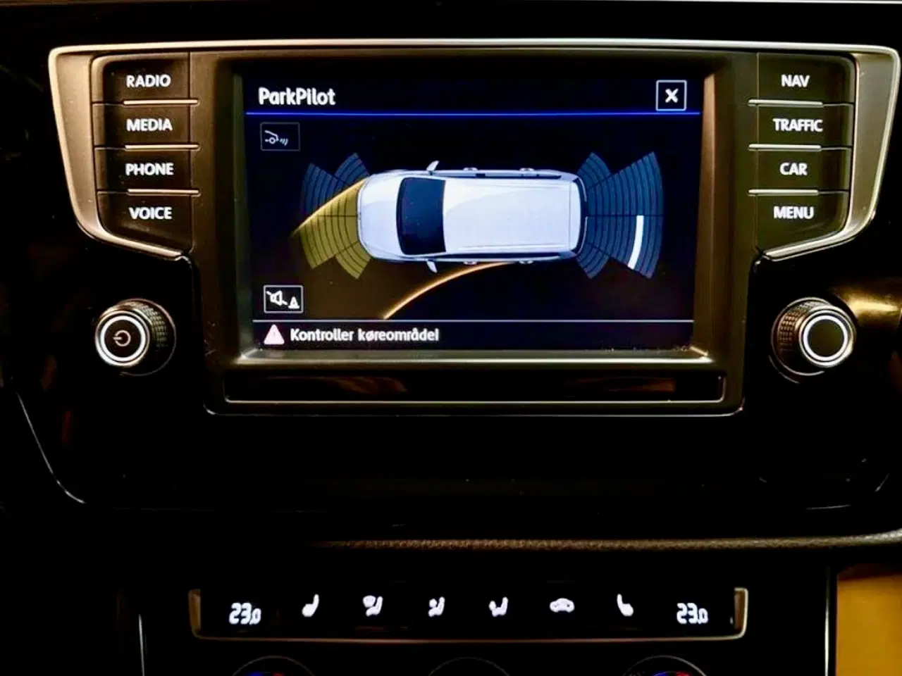 Billede 15 - Vw Touran med nlsten alt i udstyr