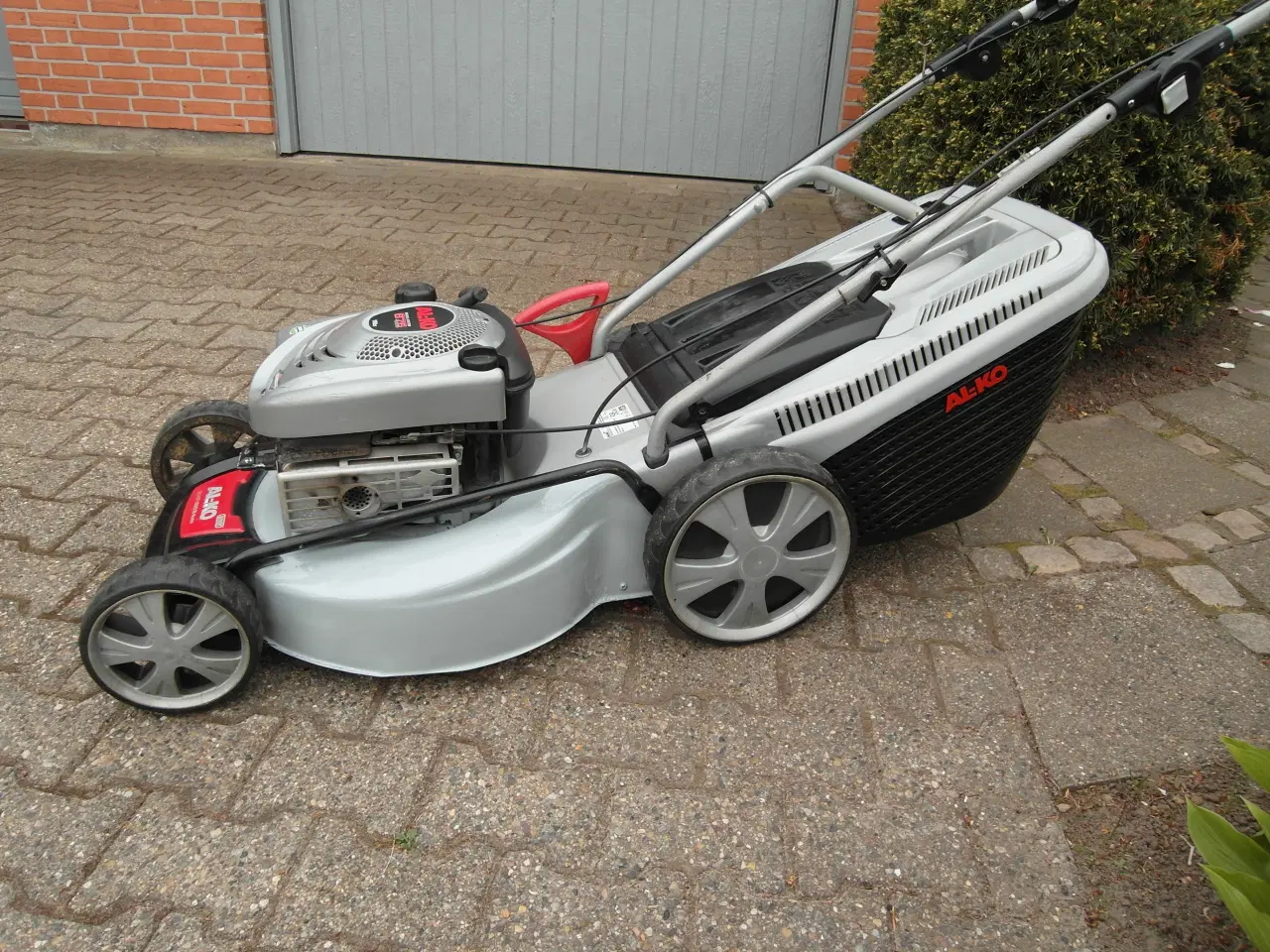 Billede 4 - Plæneklipper Alko Silver 520B Auto