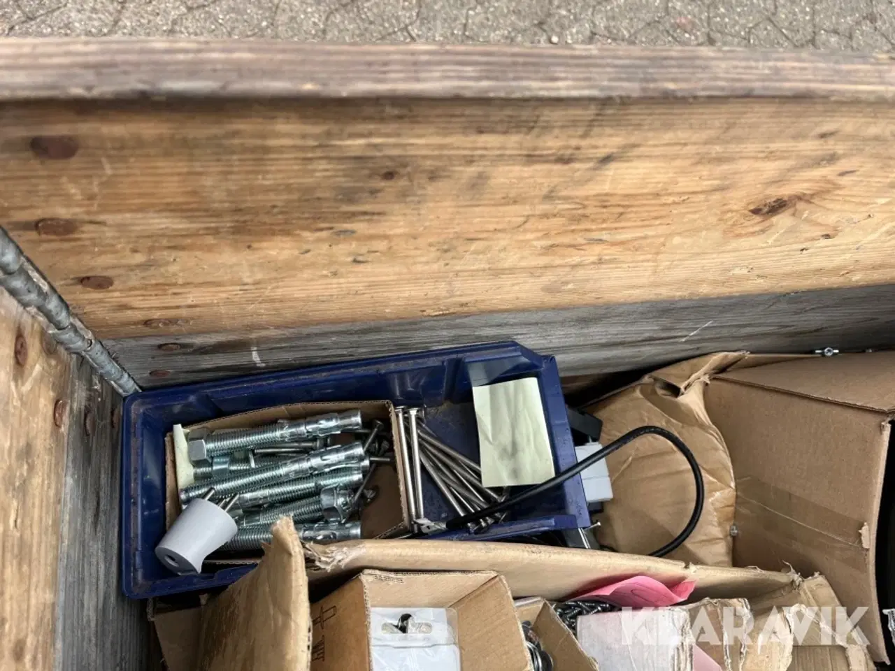 Billede 7 - Blandet palle beslag og bolte.