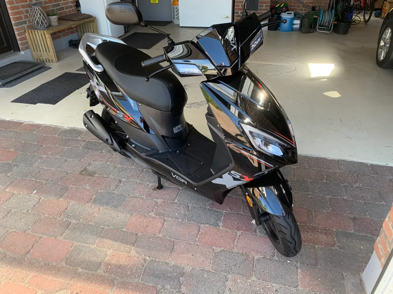 Billede 2 - Vga Street-X EFI 30 km 2025