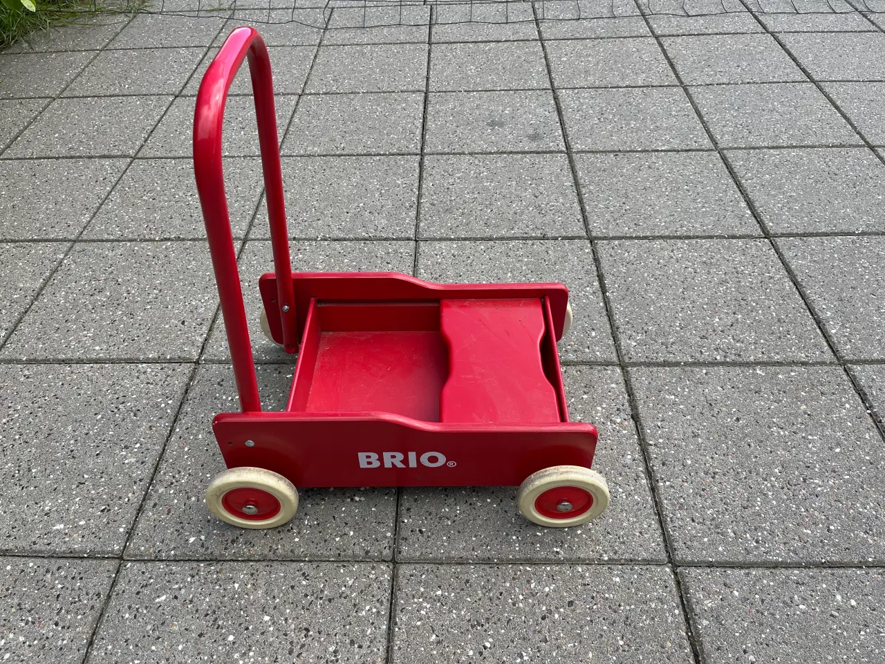 Billede 1 - BRIO Gåvogn 