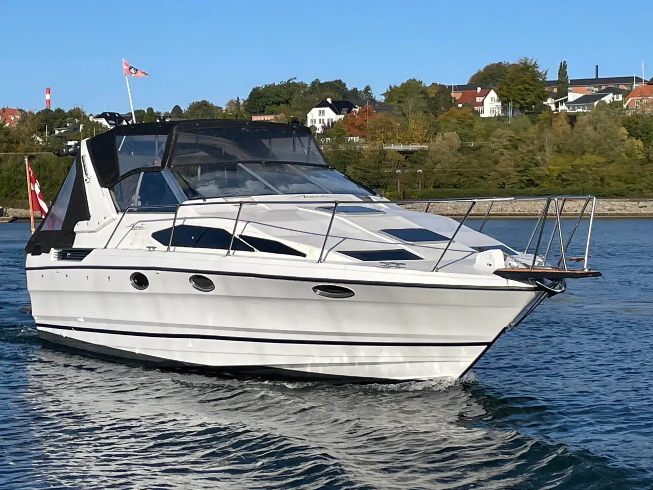 Billede 25 - Bayliner 2955 Avanti med 8,2 L Mercruiser