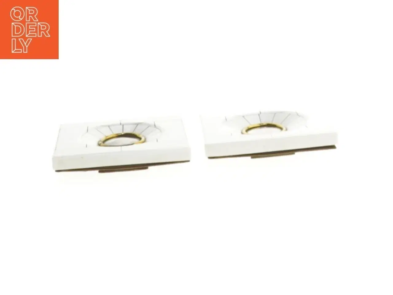 Billede 2 - Antikke miniature malerier med ramme af ben (str. 10x9 cm)