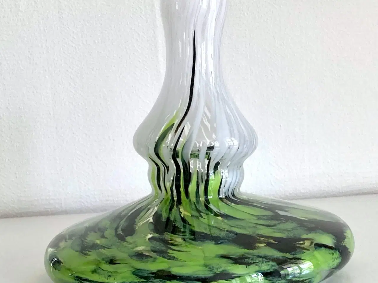 Billede 1 - Flerfarvet Glas Vase