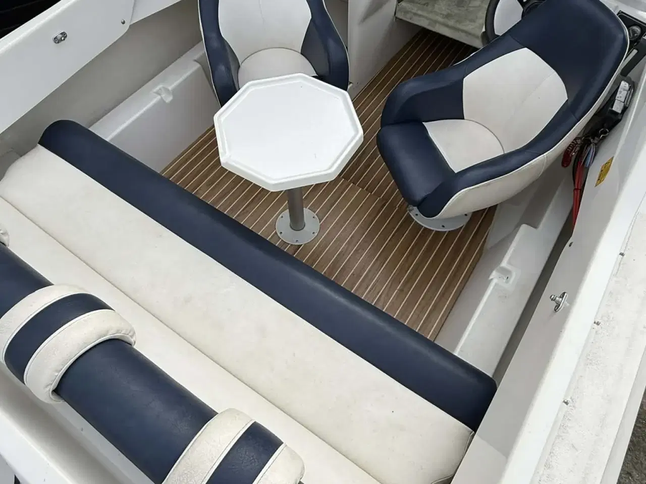 Billede 25 - Crescent 610 Corona med 100 hk Yamaha