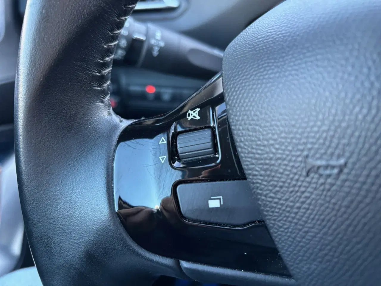 Billede 10 - Peugeot 308 1,5 BlueHDi 130 Allure Pack