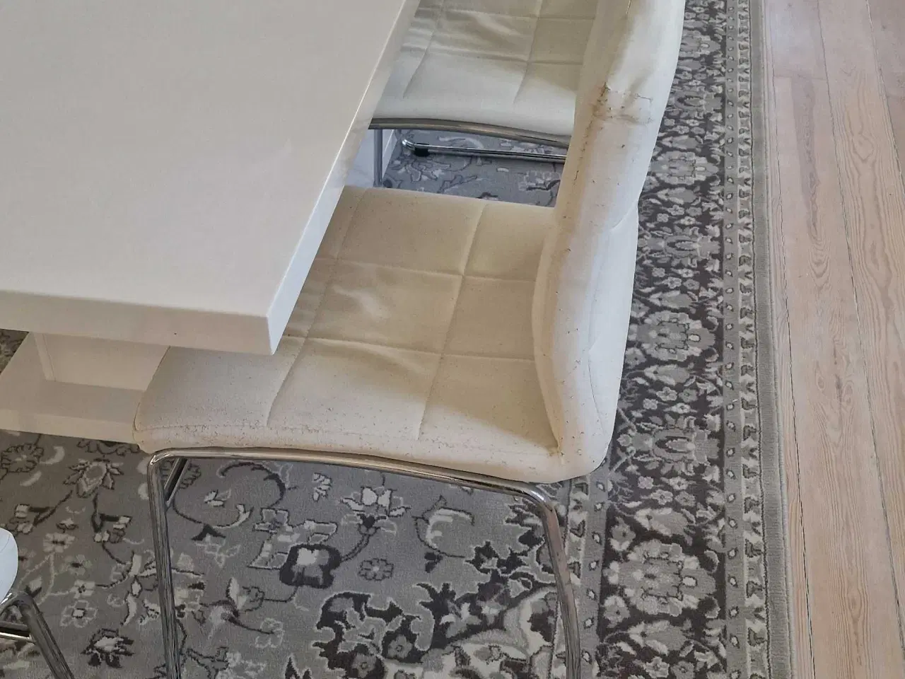 Billede 5 - Jysk spisebordstole Hammel.