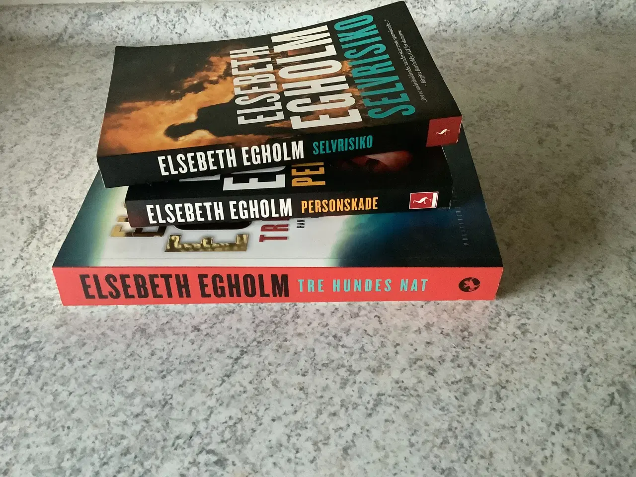 Billede 2 - Elsebeth Egholm 3 krimi. Samlet pris 10
