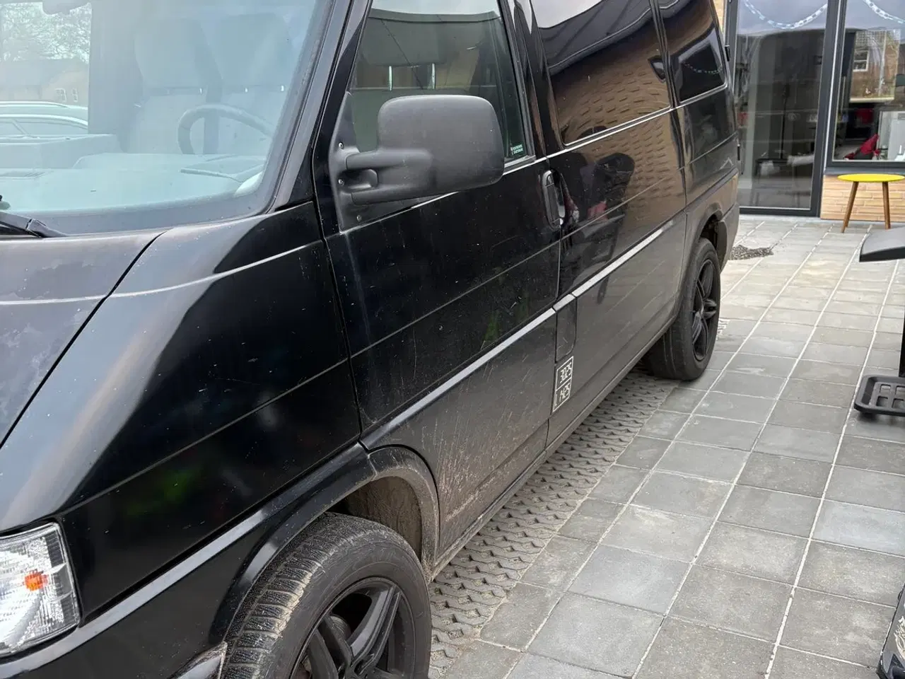 Billede 1 - VW Transporter 2,5 TDi Kassevogn