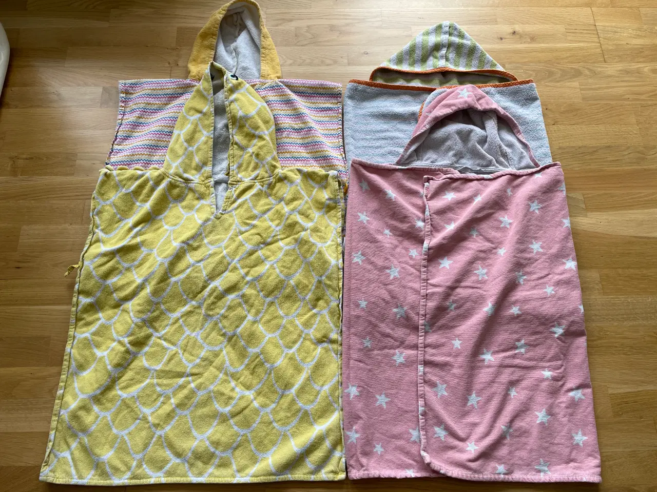 Billede 1 - 4 styks børnehåndklæder