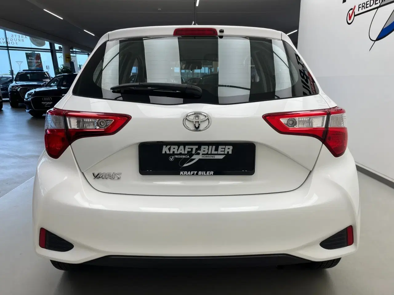 Billede 4 - Toyota Yaris 1,0 VVT-i T2